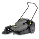 Подметательная аккумуляторная машина Karcher KM 70/30 C  Bp Pack Adv в сером цвете 